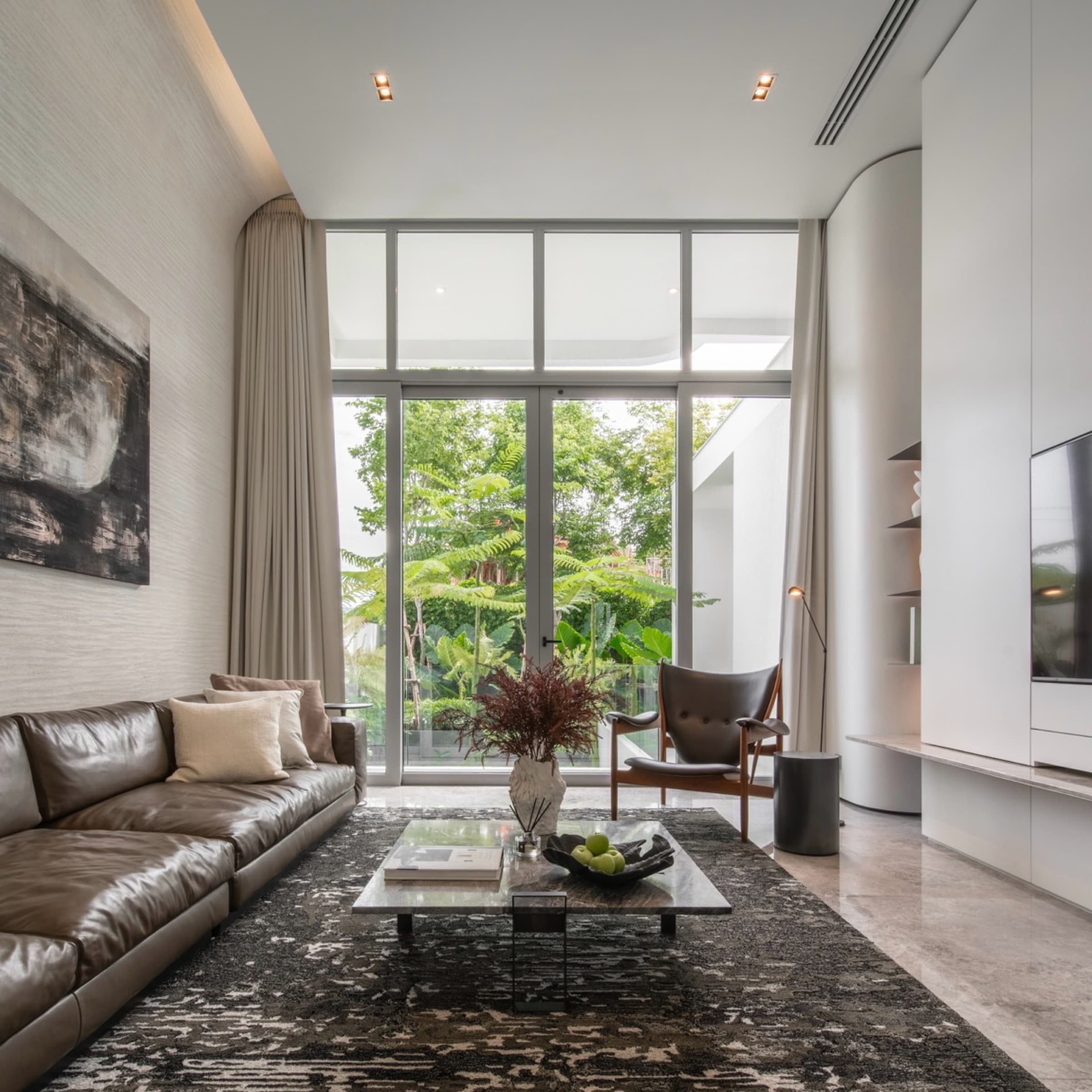 Living at ARQ10 L-House